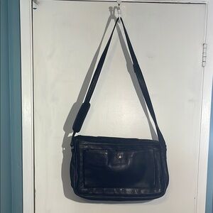 Black Leather Le Chic leather lap top messenger Bag